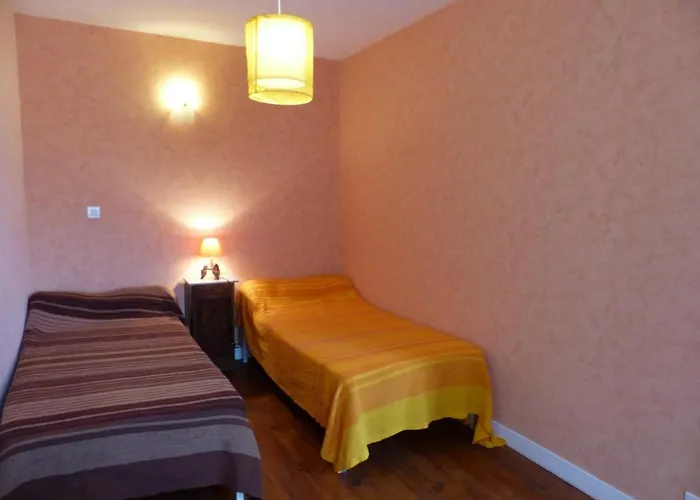 Дом отдыха Paisible A Avec Jardin, Animaux Acceptes - Fr-1-489-19